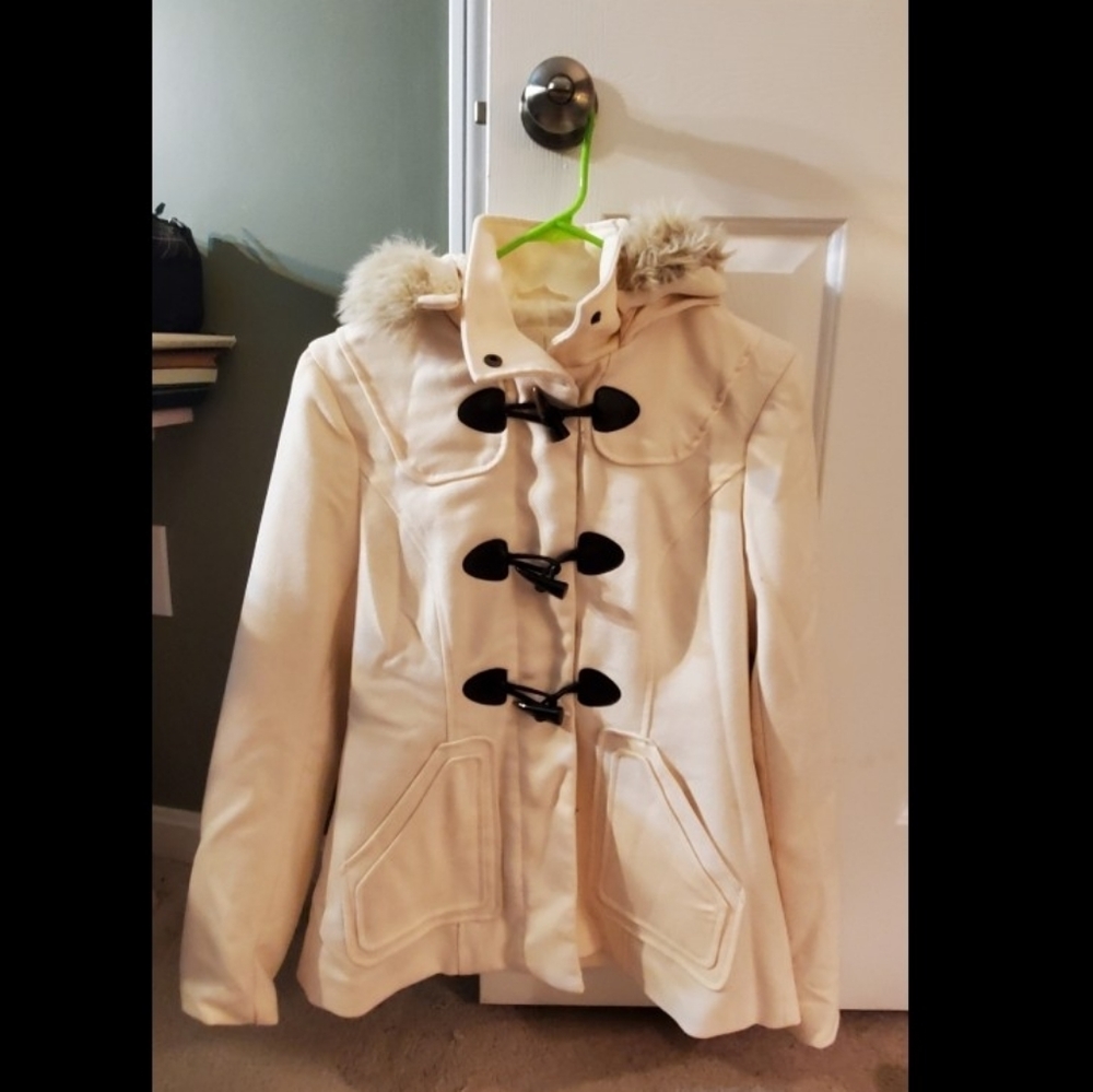 Cream fur hooded winter jacket